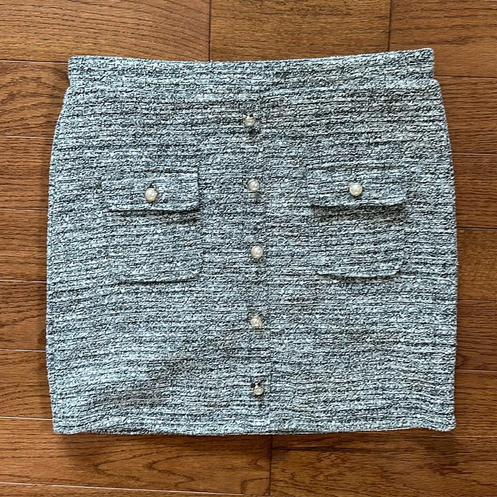 Women’s skirt
